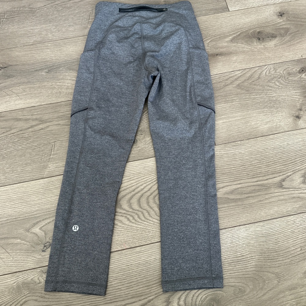 LULULEMON BUNDLE Lot of 4 Leggings all size 4 - Picture 12 of 14